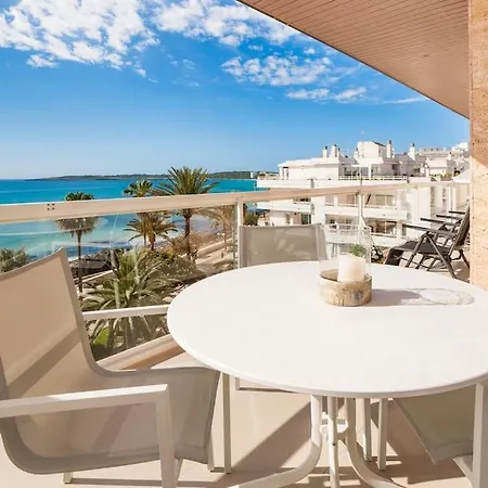 Eureka Sea Views & Comfort