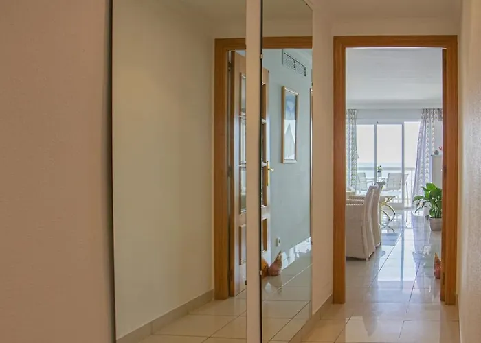 Eureka Sea Views & Comfort Apartment *